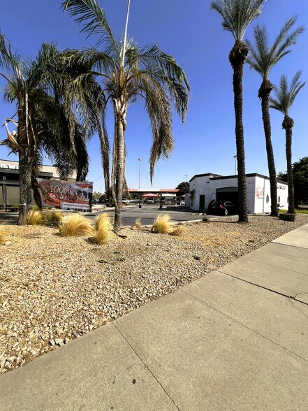 More Photos Of 1697 W Lacey Blvd, Hanford Carwash For Lease