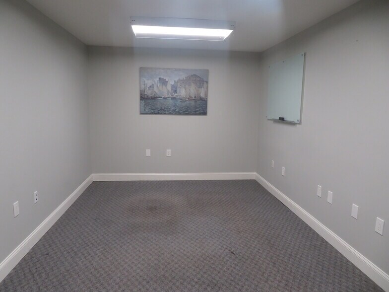 More Photos Of 12051-12083 Tech Rd, Silver Spring Light Manufacturing For Lease