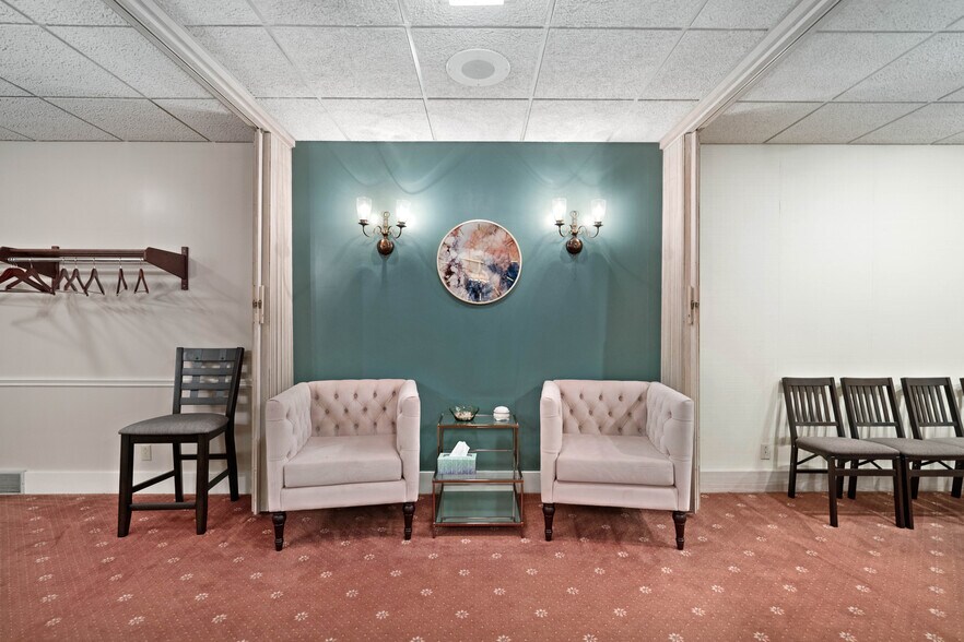 More Photos Of 701 Thompson Ave, Donora Funeral Home For Sale