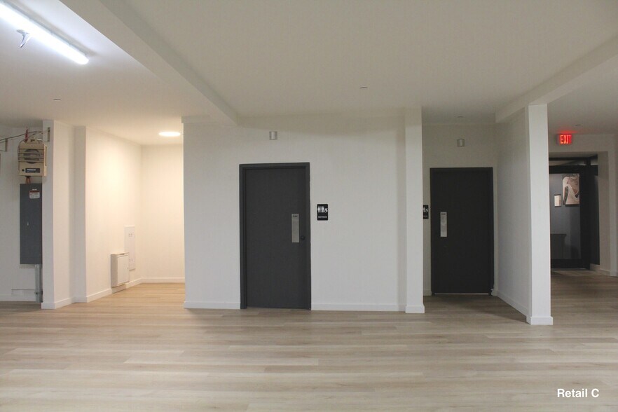 More Photos Of 821 E Main St, Stamford Apartments For Lease