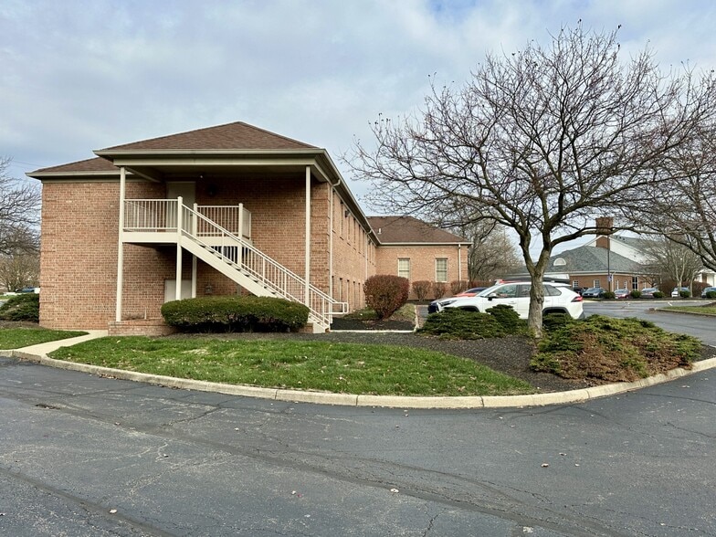 More Photos Of 4261 Morse Rd, Columbus Office For Sale