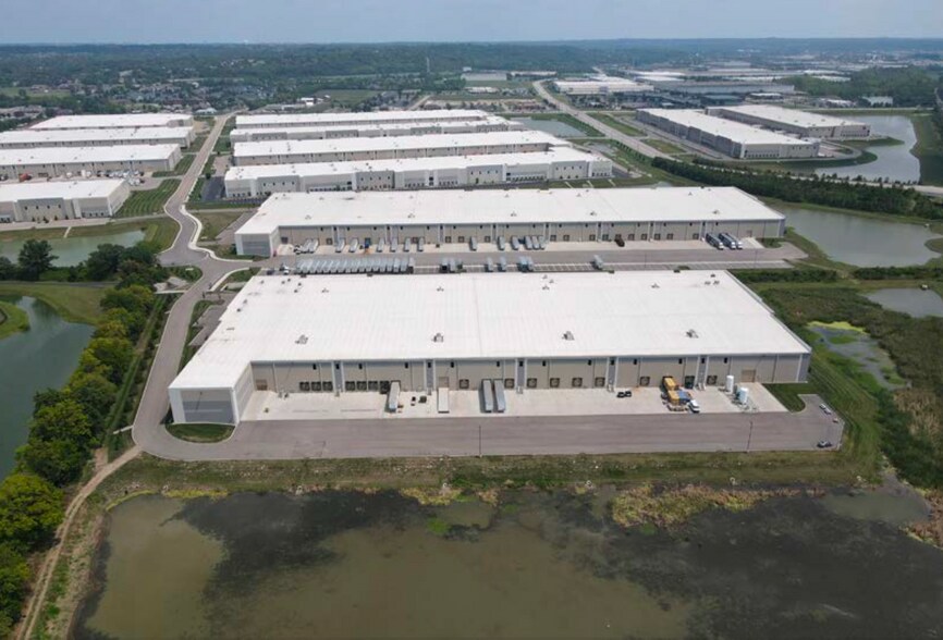 More Photos Of 4583 Brate Dr, West Chester Warehouse For Lease