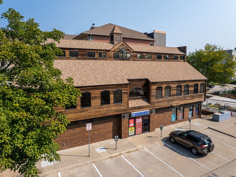 More Photos Of 233 Welch Ave, Ames General Retail For Lease