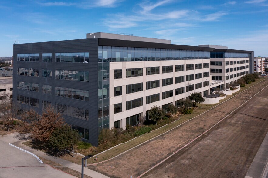 More Photos Of , Round Rock Office For Sale