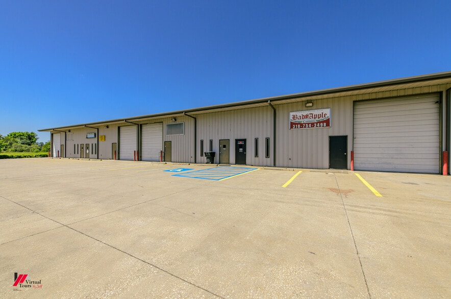 More Photos Of 4120 Metro Dr, Shreveport Warehouse For Lease