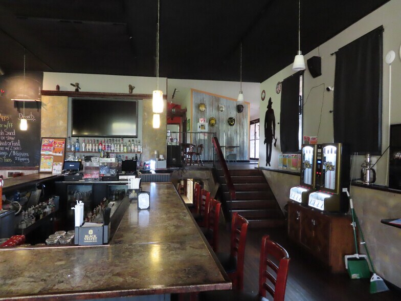 More Photos Of 12318 State Highway 18, Conneaut Lake Freestanding For Lease