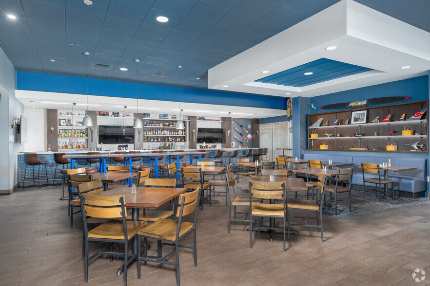 More Photos Of 6921 S Lindbergh Blvd, Saint Louis Hotel For Sale