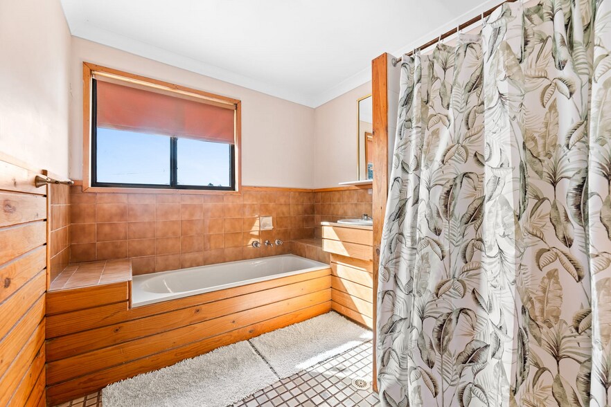 More Photos Of 5-7 Wallaga Lake Rd, Bermagui General Retail For Lease