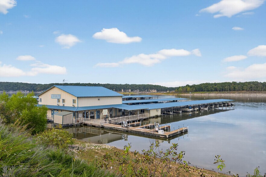 More Photos Of 670 SE 803rd Rd, Clinton Marina For Sale