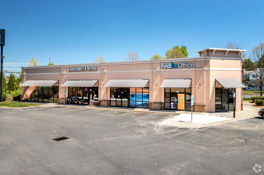 More Photos Of E Innes St, Salisbury Unknown For Lease