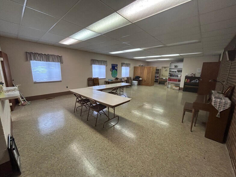 More Photos Of 4051 2nd Creek rd, Blanchester Religious Facility For Sale