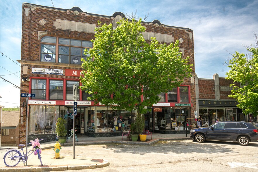 More Photos Of 112 Main St, Putnam Storefront Retail Office For Lease