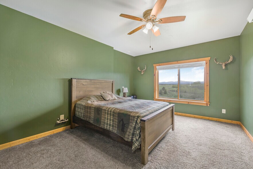 More Photos Of 1665 Whisper Ridge Rd, Ashton Hotel For Sale