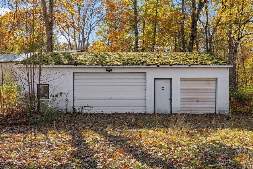 More Photos Of 52 Nestle Dr, Fulton Lodge Meeting Hall For Sale