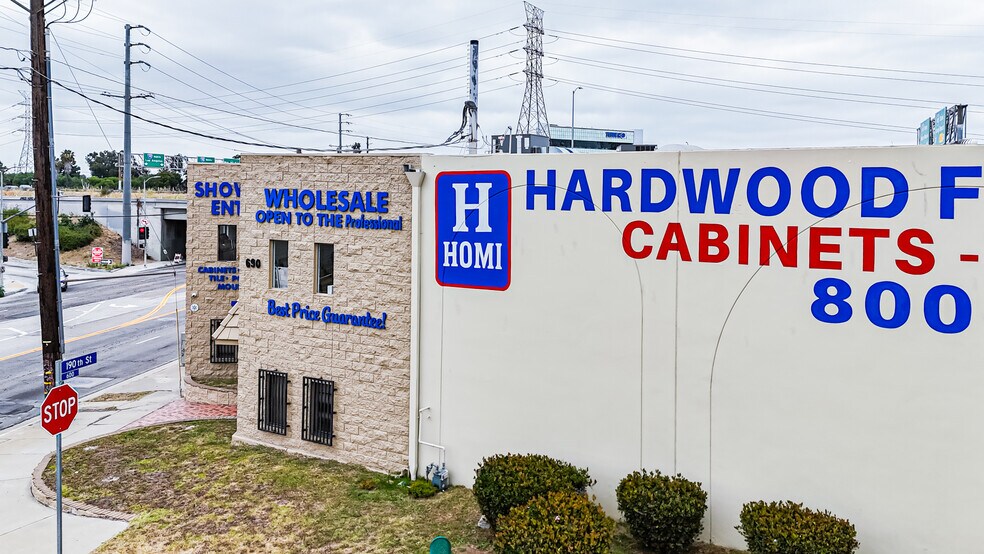 More Photos Of 690 W 190th St, Gardena Warehouse For Sale