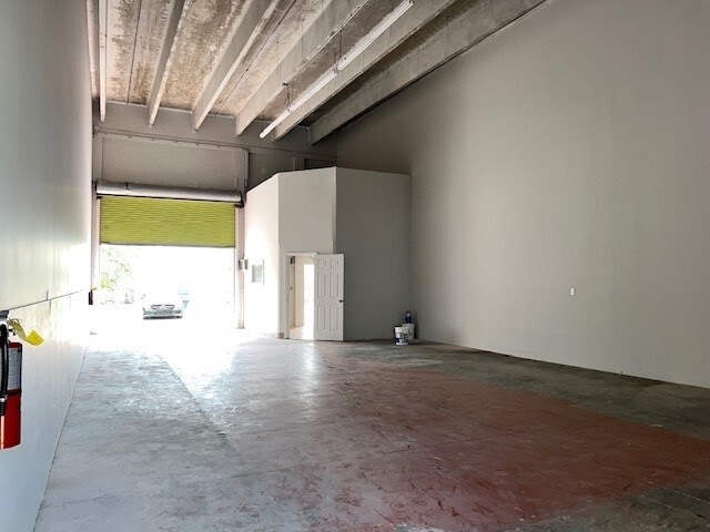 More Photos Of 238 NW 9 #2 ave, Homestead Light Manufacturing For Lease