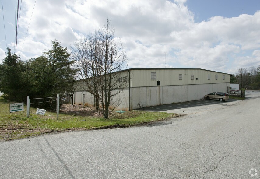 More Photos Of 4965 Indiana Ave, Winston-Salem Warehouse For Sale