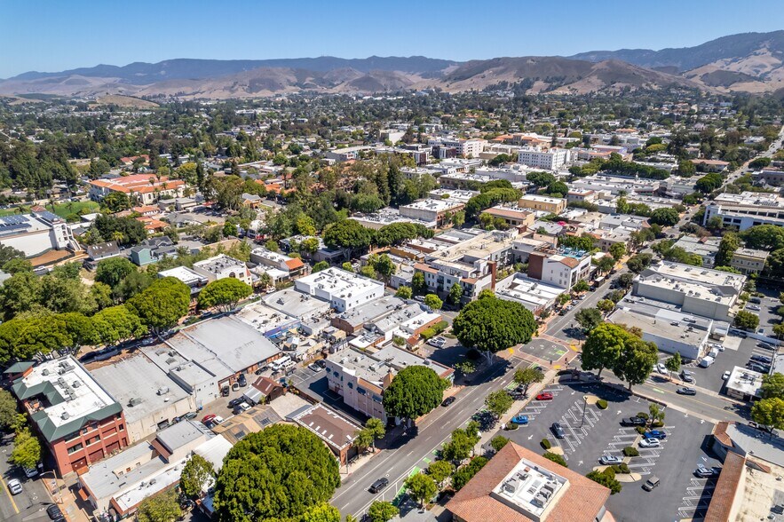 More Photos Of 1131 Broad St, San Luis Obispo Restaurant For Sale