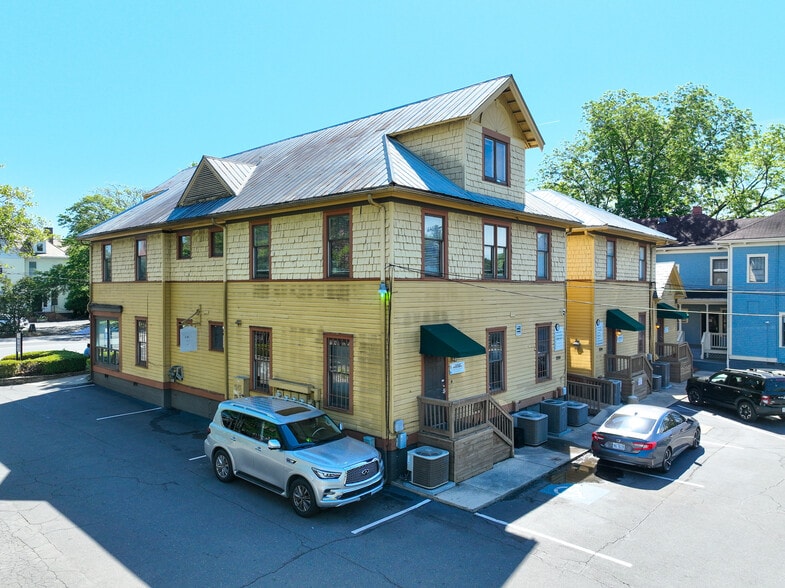 More Photos Of 220-228 E Blvd, Charlotte, NC 28203 Blvd, Charlotte Loft Creative Space For Lease