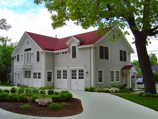 More Photos Of 230 Wellington St, Traverse City Hospitality For Sale