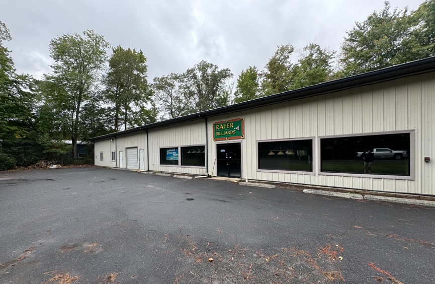 Primary Photo Of 107 Dixon St, Selbyville Warehouse For Sale