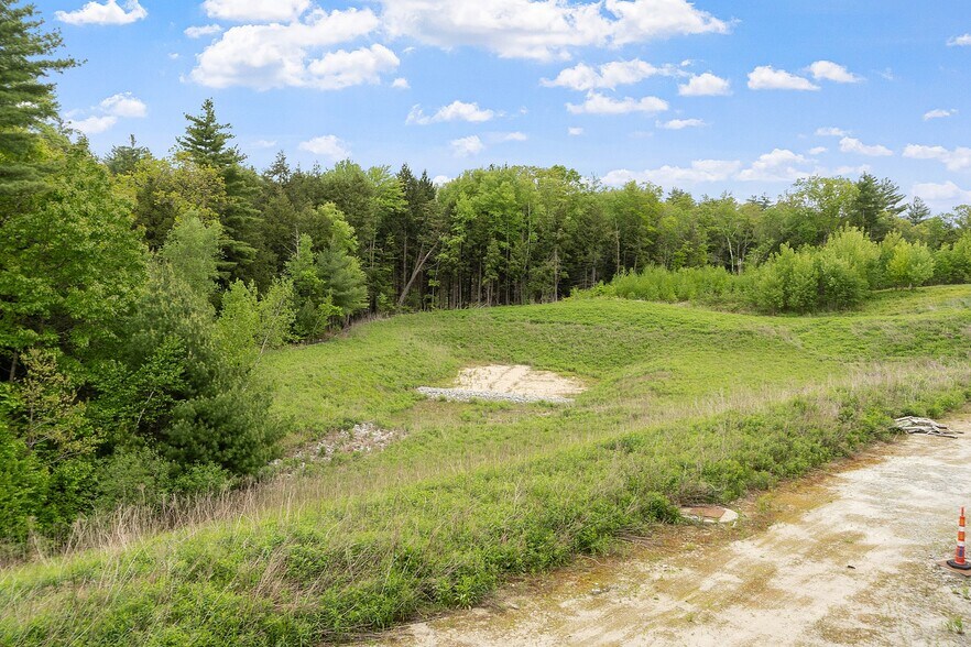 More Photos Of 51 R W Moore Ave, Orange Manufacturing For Sale