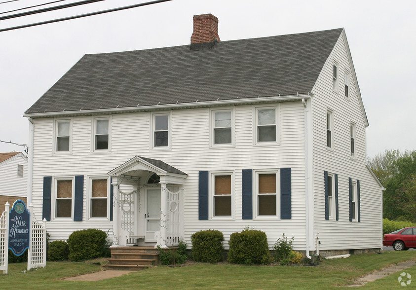 Primary Photo Of 369 Boston Post Rd, Old Saybrook Storefront For Sale