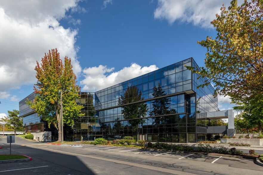 More Photos Of 1000 SE Everett Mall Way, Everett Office For Lease