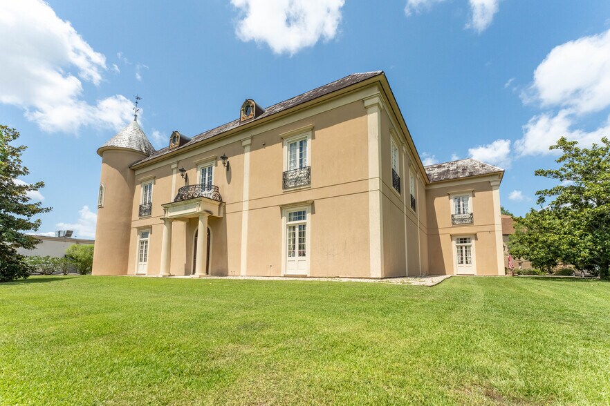 More Photos Of 5330 Bluebonnet Rd, Baton Rouge Warehouse For Sale