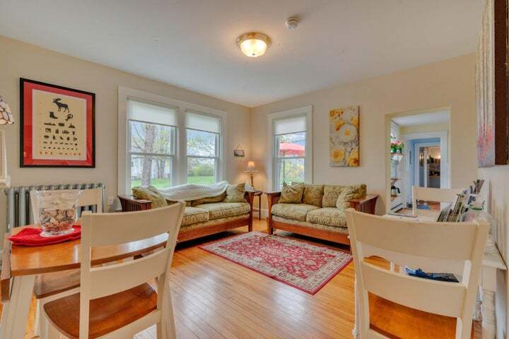 More Photos Of 11 Holbrook St, Freeport Hospitality For Sale