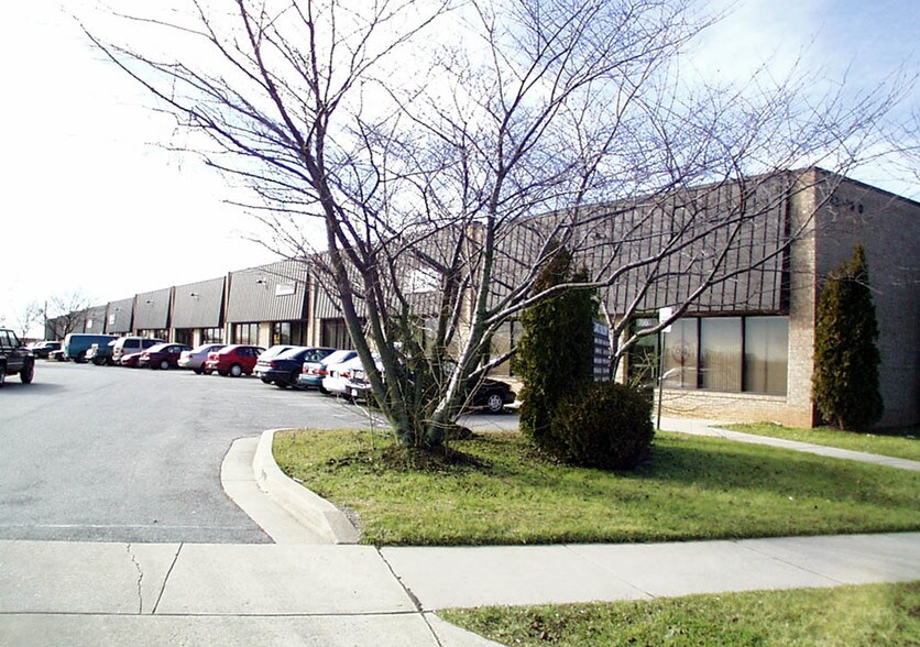 More Photos Of 7822-7860 Beechcraft Ave, Gaithersburg Light Manufacturing For Lease