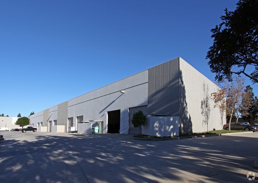 More Photos Of 1270 Avenida Acaso, Camarillo Warehouse For Lease
