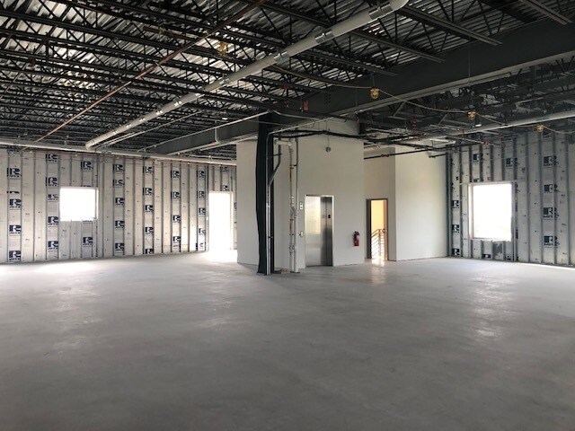More Photos Of 4515 N Loop 1604 W, San Antonio Medical For Lease