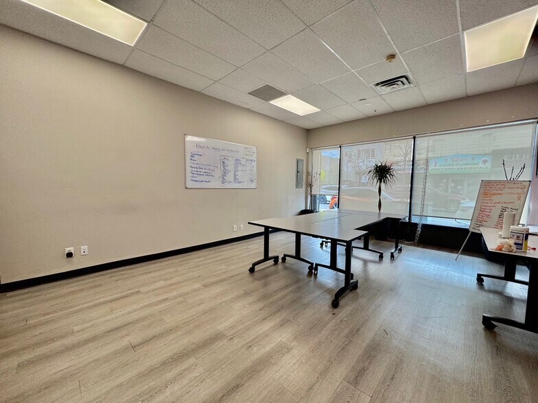 More Photos Of 1027 Beach 20th St, Far Rockaway General Retail For Sale
