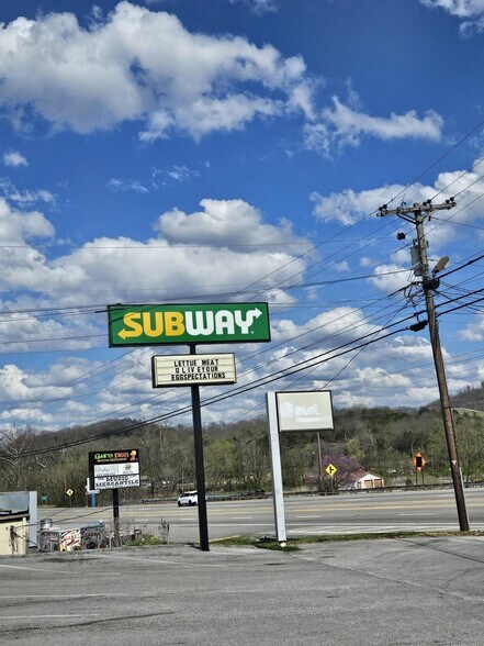 More Photos Of 1550 N Broad St, Tazewell Freestanding For Lease