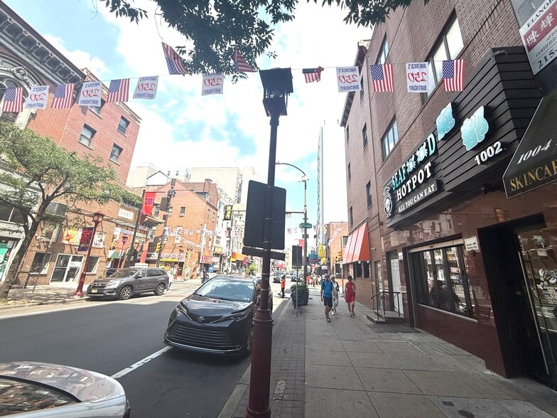 More Photos Of 1002 Arch St, Philadelphia Apartments For Lease