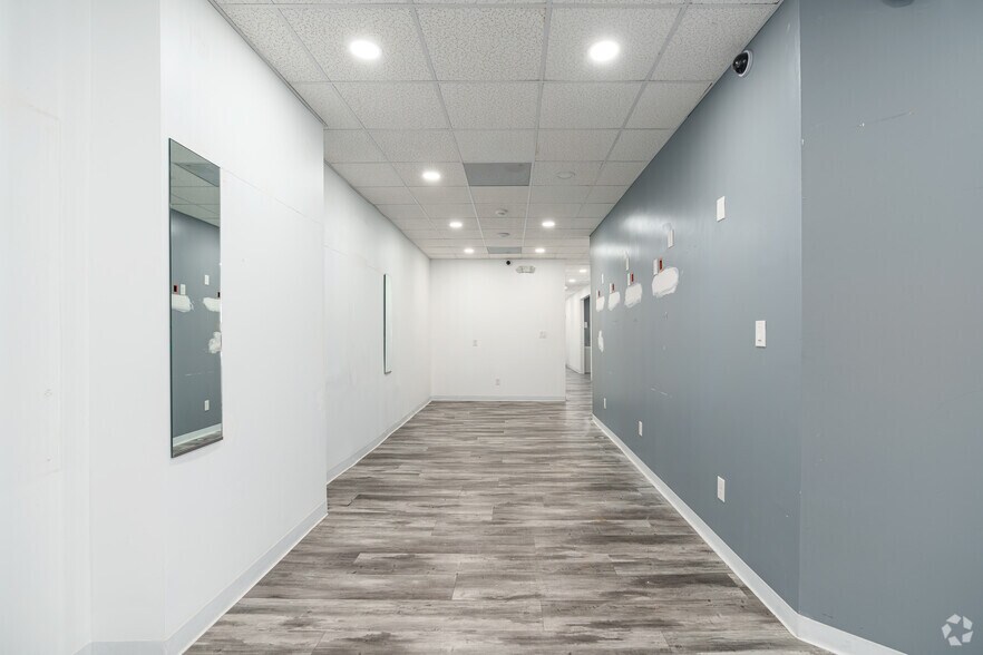 More Photos Of 1318 Walnut St, Philadelphia Storefront Retail Residential For Sale