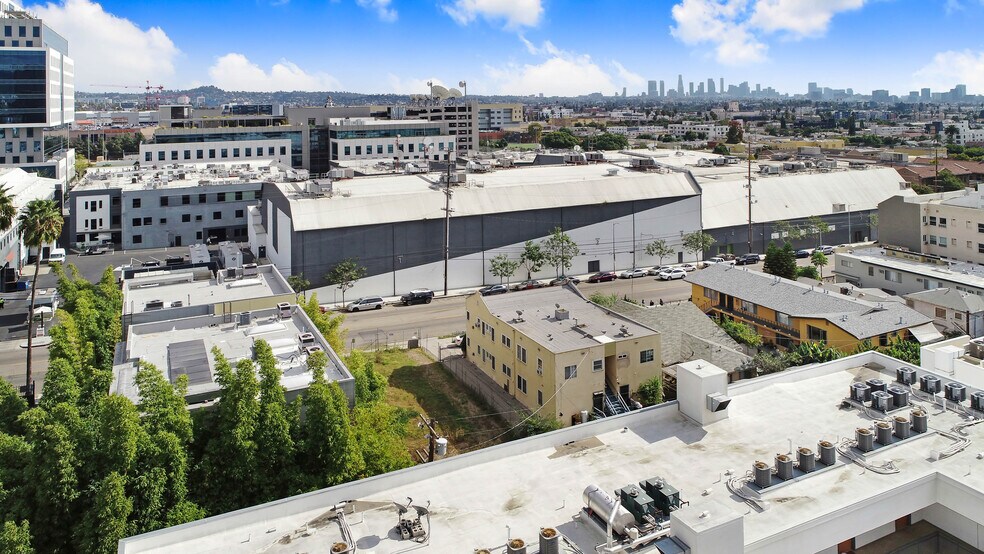 More Photos Of 1449 N Bronson Ave, Los Angeles Land For Sale