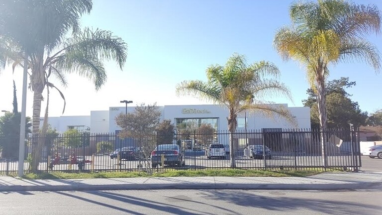 More Photos Of 489 Yorbita Rd, City of Industry Warehouse For Sale