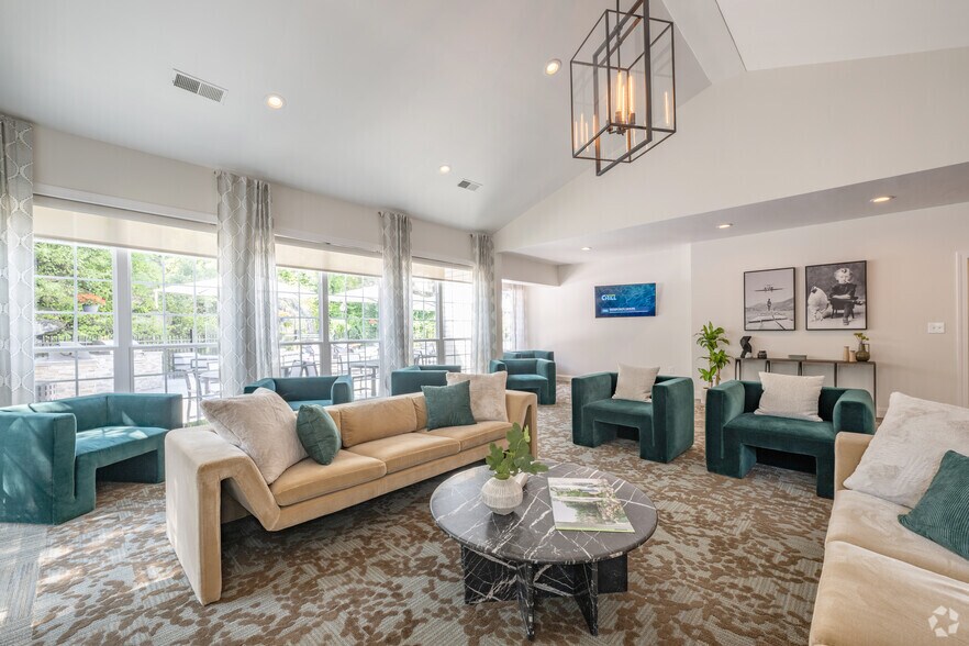 More Photos Of 100 Elena St, Cranston Apartments For Sale