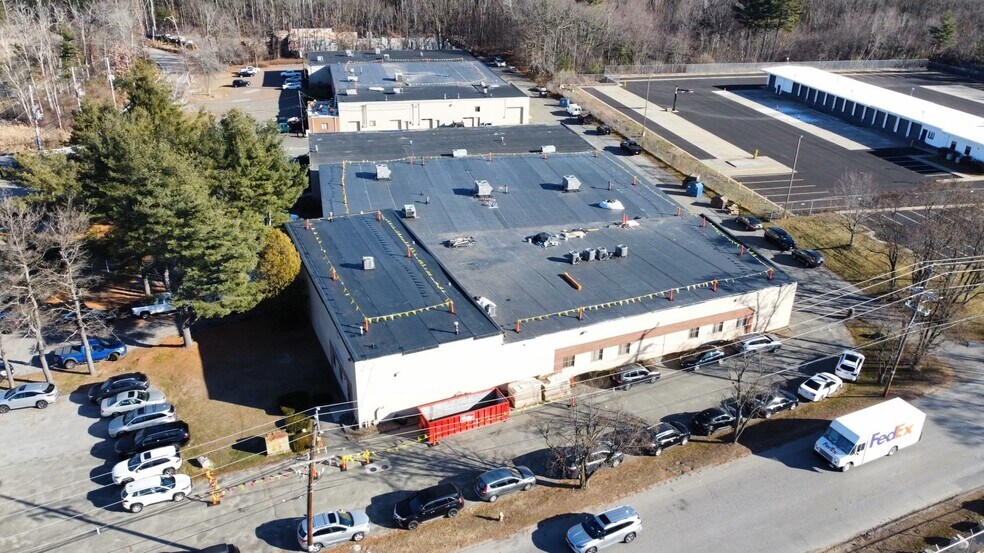 More Photos Of 148 Rangeway Rd, North Billerica Warehouse For Lease