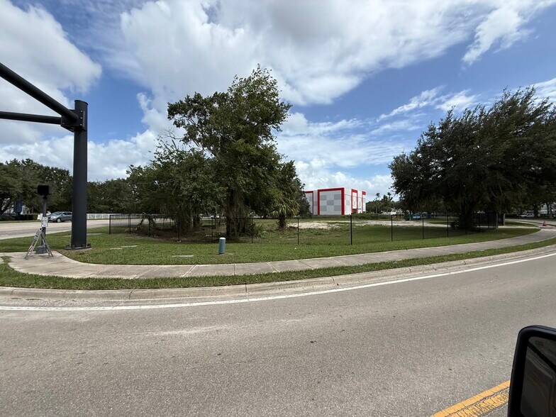 More Photos Of 3705 SW 42nd St, Gainesville Land For Sale