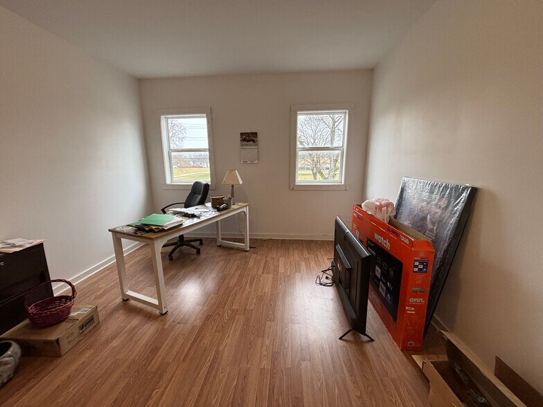 More Photos Of 180 Sacandaga Rd, Schenectady General Retail For Sale