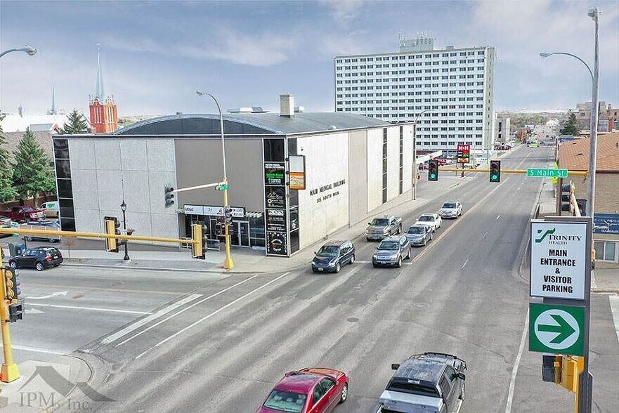 More Photos Of 315 Main St S, Minot Medical For Lease