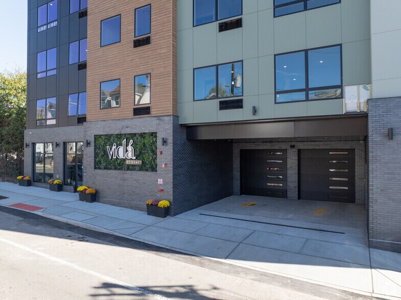 More Photos Of 34-40 Hudson St, Newark Apartments For Lease