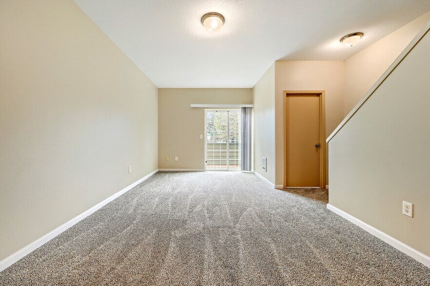 More Photos Of 8423-8451 SE Brooklyn St, Portland Apartments For Sale