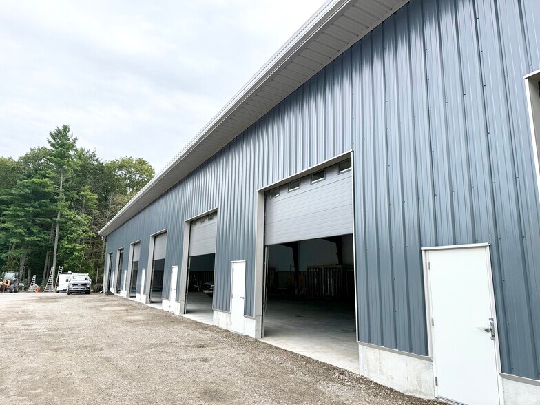 More Photos Of 276 South St, Walpole Industrial For Lease