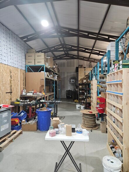 More Photos Of 6209 SE 74th St, Oklahoma City Distribution For Sale