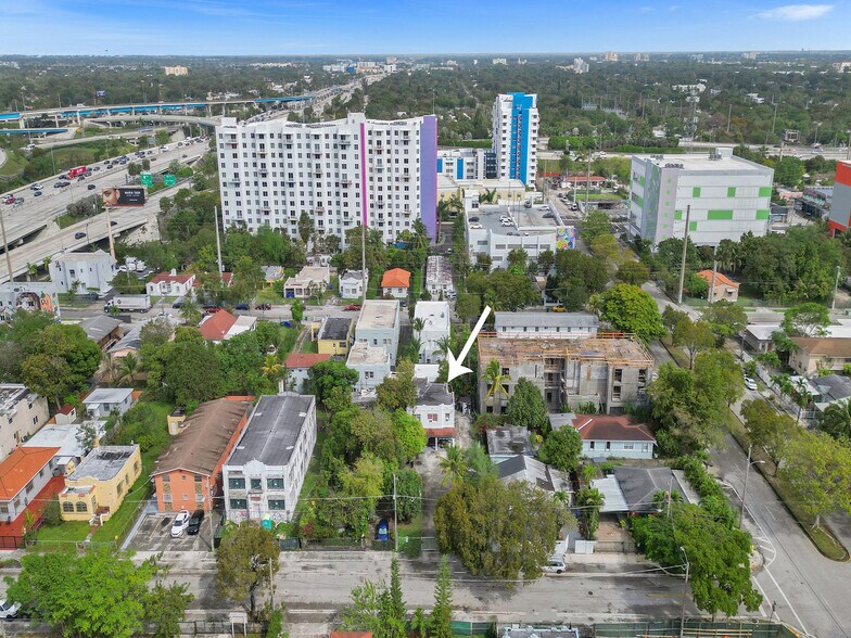 More Photos Of 527 Nw 34th St, Miami Apartments For Sale
