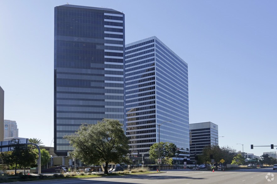 More Photos Of 1801 Century Park E, Los Angeles Office For Lease